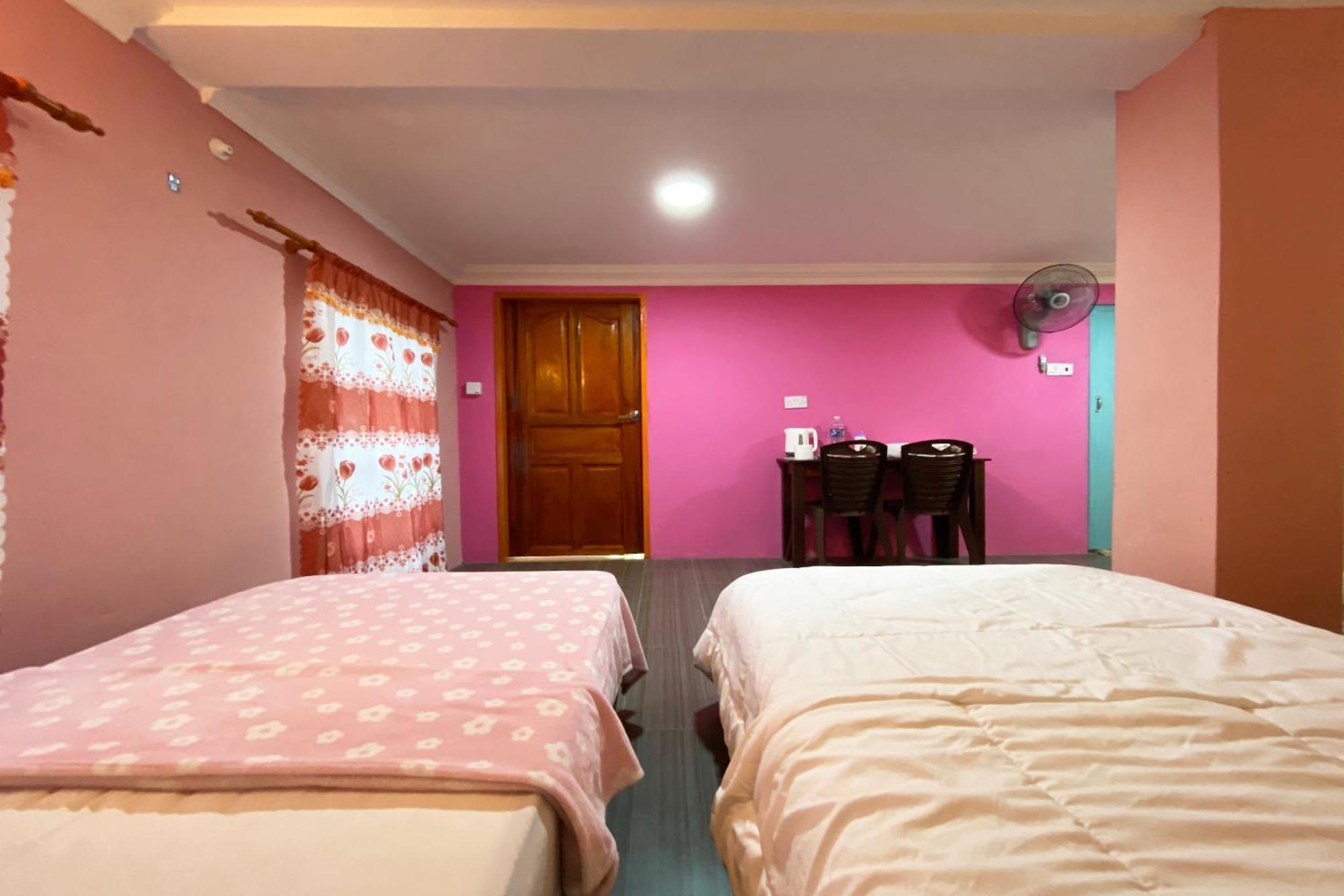 Oyo Home 90285 Pogimpaan Homestay Ranau Exteriör bild